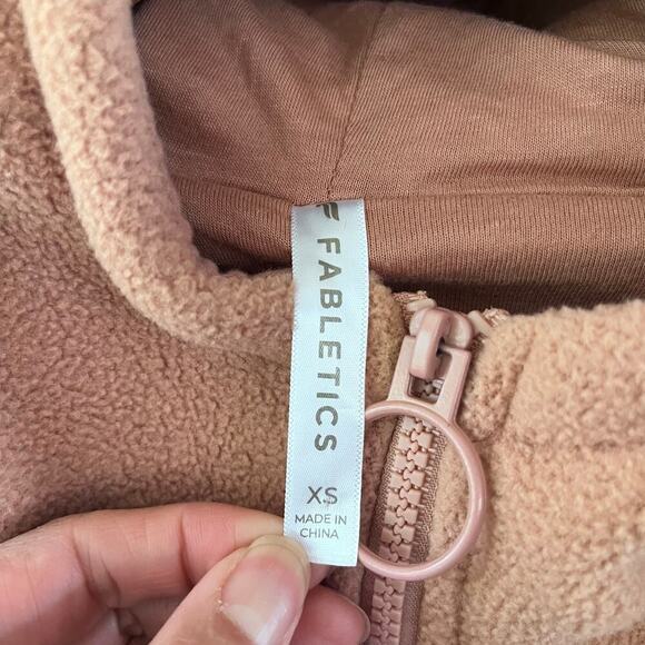 FABLETICS: Lotta Teddy Half-Zip Hooded Jacket Peach Small Oversized ( H328) - Picture 7 of 8